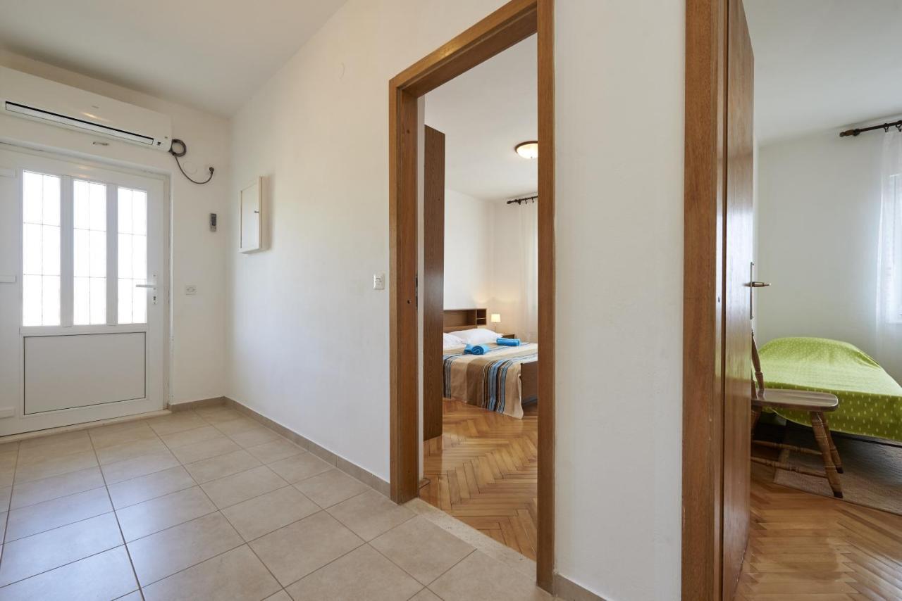 Apartments By The Sea Slatine, Ciovo - 15504 Exteriér fotografie