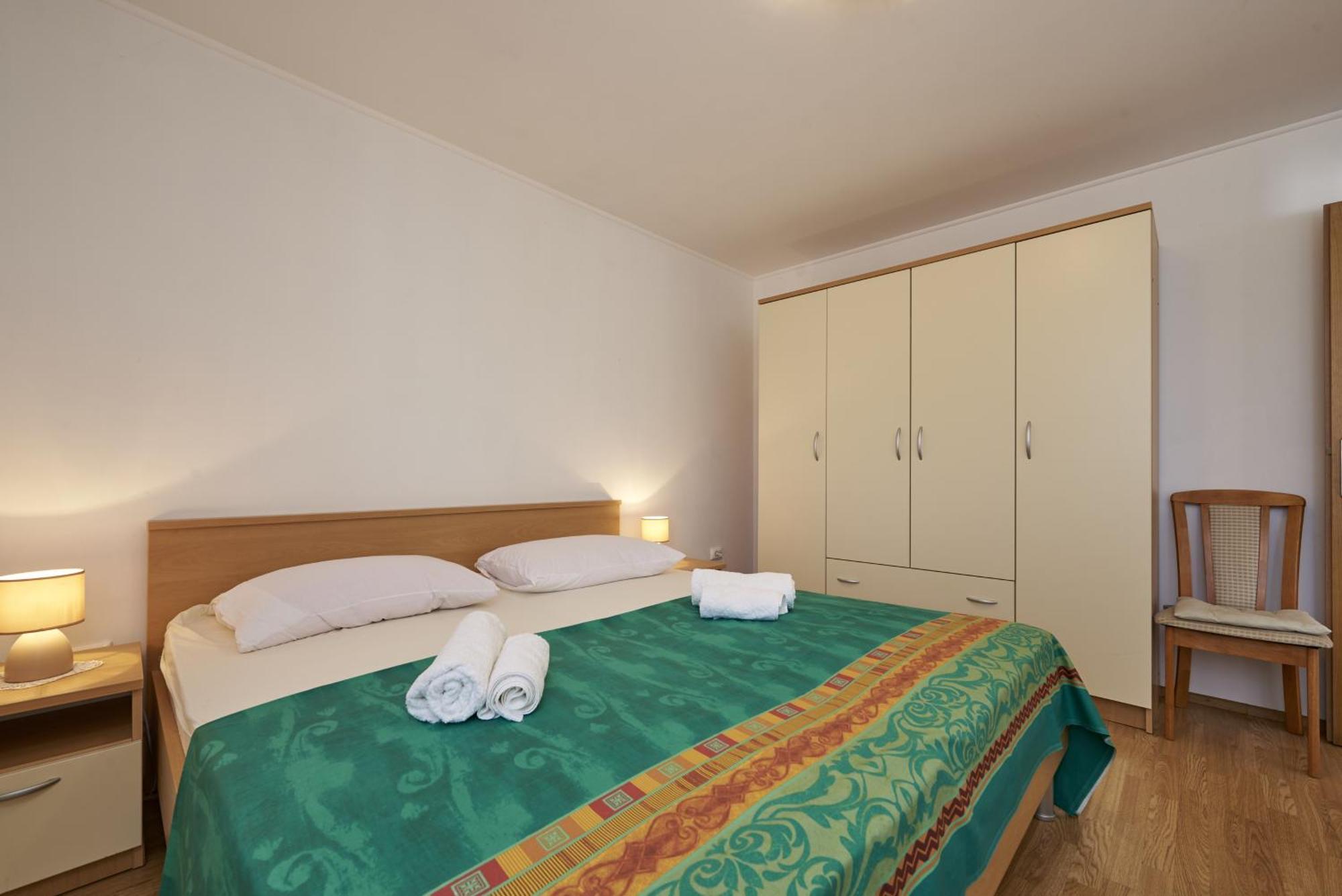 Apartments By The Sea Slatine, Ciovo - 15504 Pokoj fotografie